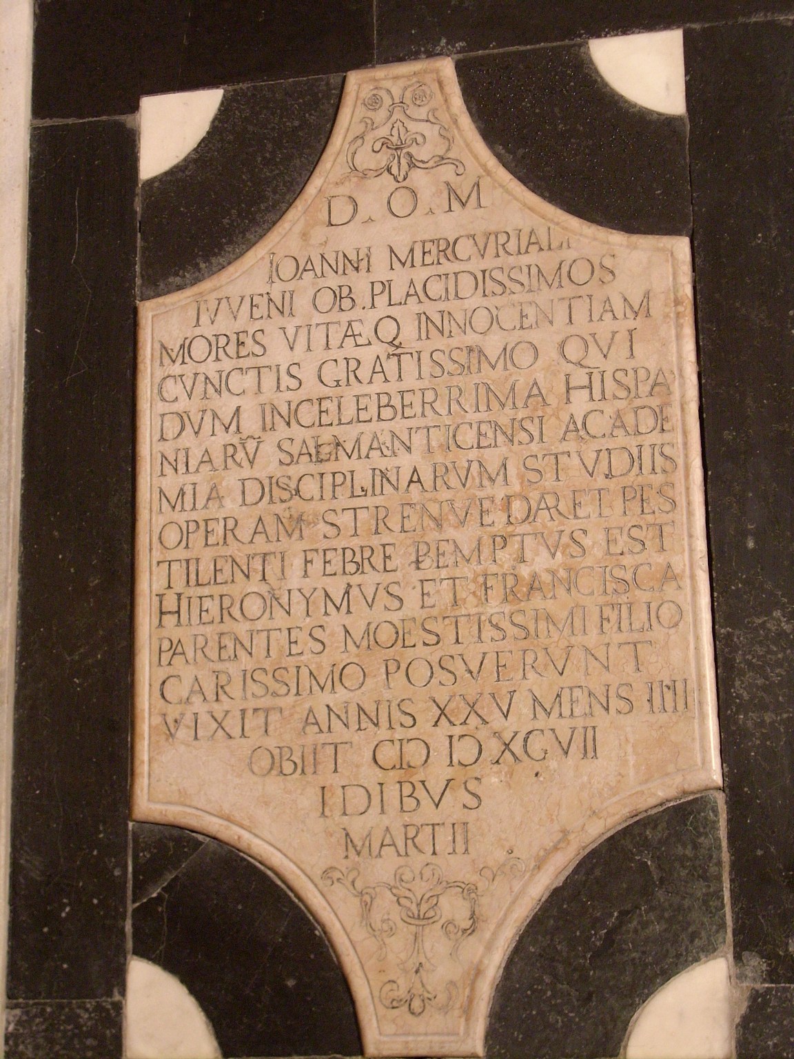 Girolamo Mercuriali's tomb, Forlì - 6.JPG